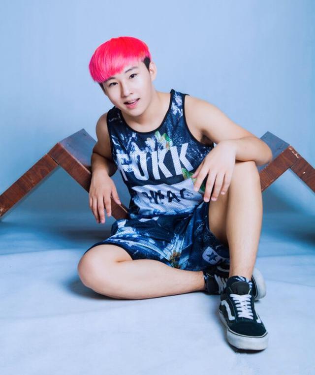 幫周杰倫伴舞爆紅!七歲街舞天才少年「能頭轉40圈」 11年後「悲慘近況曝光」!