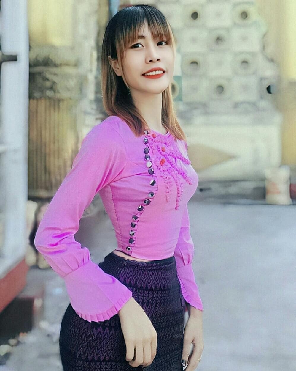 差點打破世界紀錄!網紅小蠻腰「史上最魔鬼」 網嚇歪:肋骨都拿掉了?