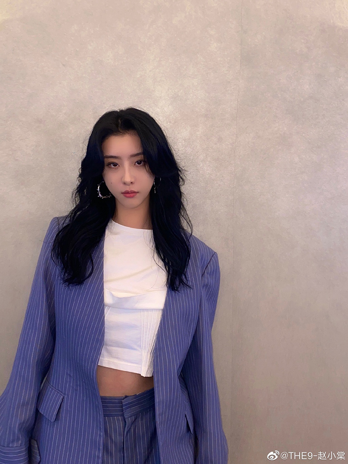 THE9趙小棠「無修圖顏值」曝光！「皮膚黯淡、滿臉油光」　網嚇歪：根本素人