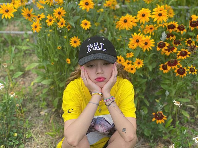 硬忍針穿皮膚！AOA珉娥PO照曝「神經斷掉」：道歉根本不是智珉打的