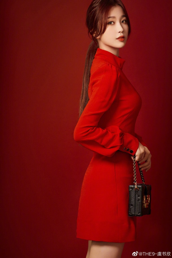 身材大走鍾？虞書欣「衣服包太緊」　網傻眼：內內印子勒出來了