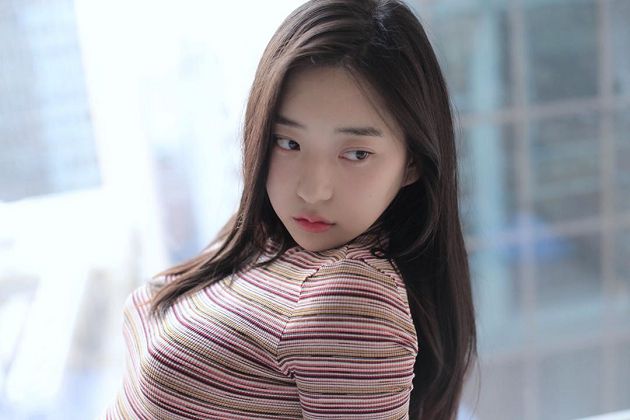 比頭圍還小!ㄦ字腰女神「身材太爆」腰細過頭 長輩噴出袖口