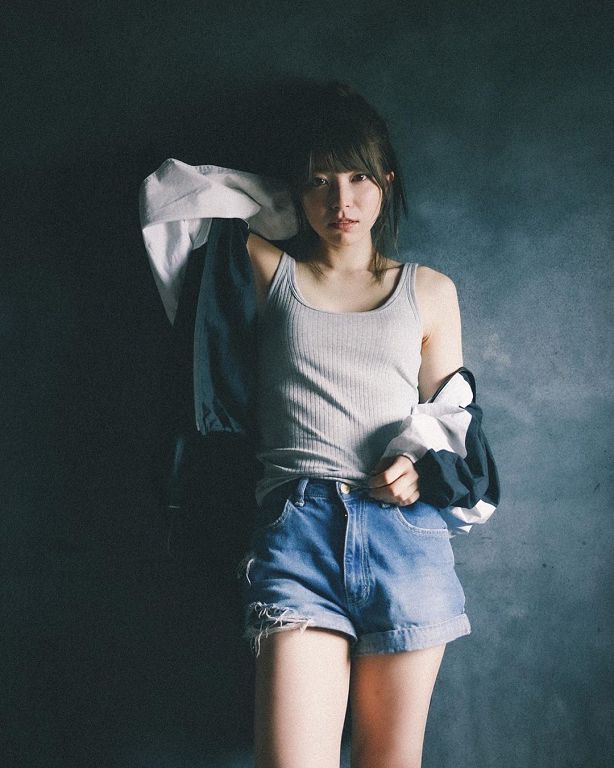 終於不騙了！上原亞衣「妹妹曝光」　網狂問：看過姊姊影片嗎？