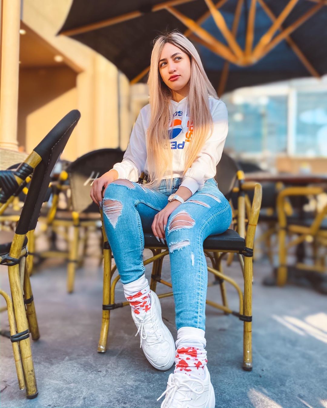 跳舞惹禍上身!埃及正妹網紅「太愛發抖音」 悲慘下場曝光!