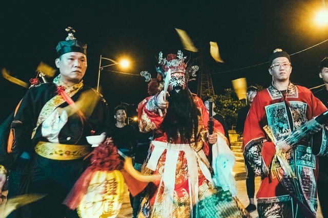 正式預告出爐！ 影帝李康生獲鍾馗欽點上陣  激戰泰國最兇邪靈「鬼師傅」