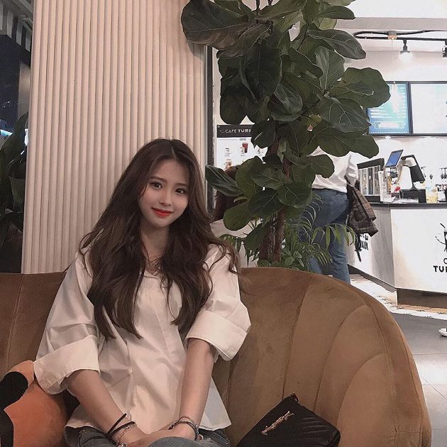 想像天使一樣唱歌！韓女團「神打臉」自曝躲在朋友家：毛骨悚然