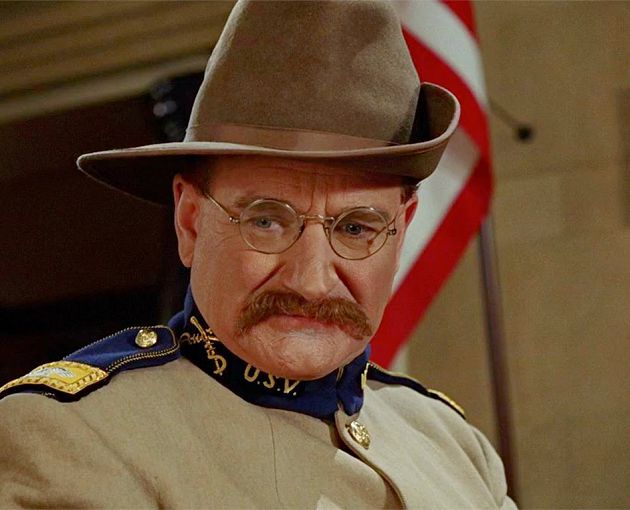 《博物館驚魂夜》總統蠟像去世6年！生前「怪異舉止」曝光：有預兆