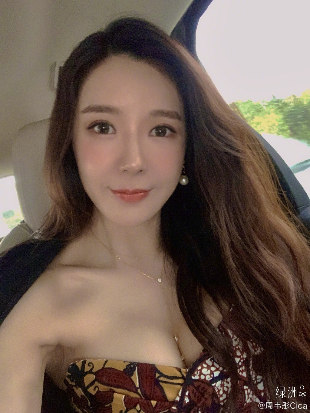 宅男女神爆「被《好聲音》導師劈腿」！小三是男人　網揪「5大線索」：是他！