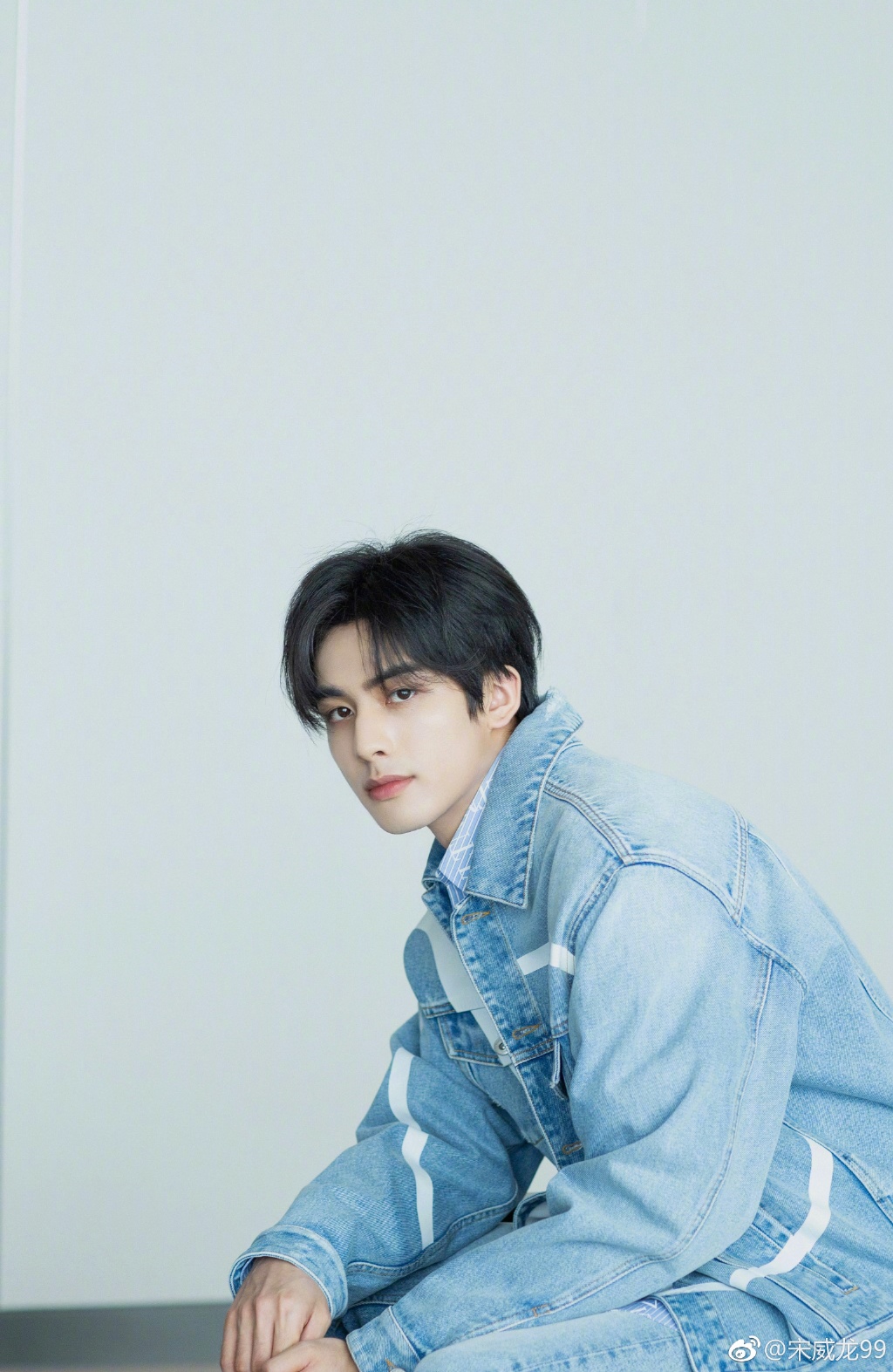 《以家人之名》宋威龍爆「秘戀超模女友」！網抓包「隔空甜蜜喊話」　五年情史全起底！