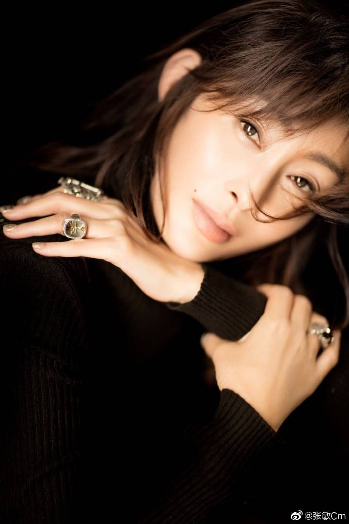 淡出演藝圈25年！「綺夢」張敏近況曝光　52歲擁逆齡臉蛋